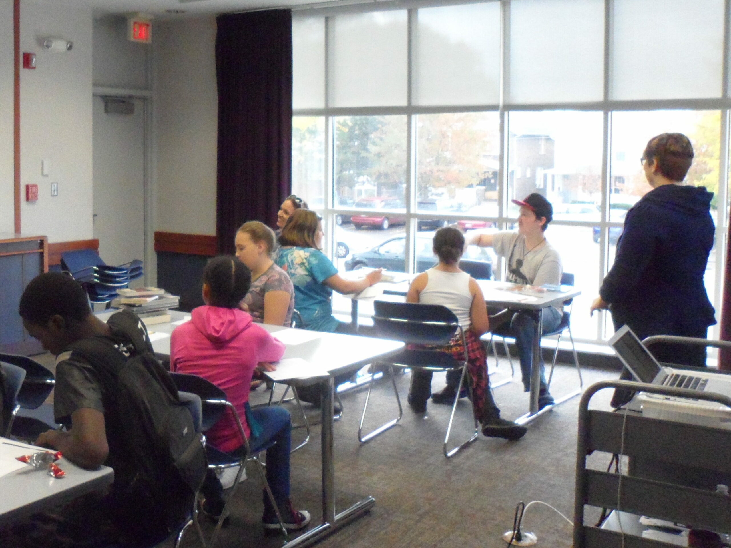 Sara Ryan teaching a comics writing workshop at Columbus Metropolitan Library.